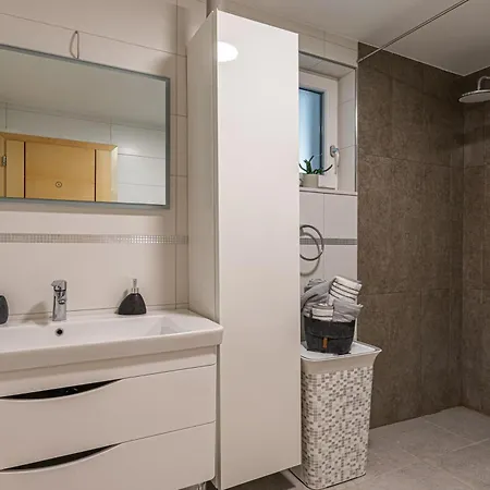 Frigo Pool & Spa - Happy Vila Podplat